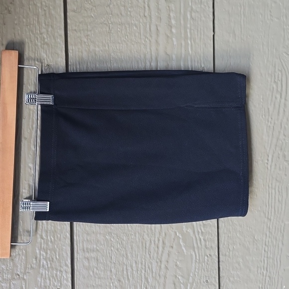 PrettyLittleThing Black Jemmia Split Mini Skirt New with tags NWT 0 - Picture 7 of 13